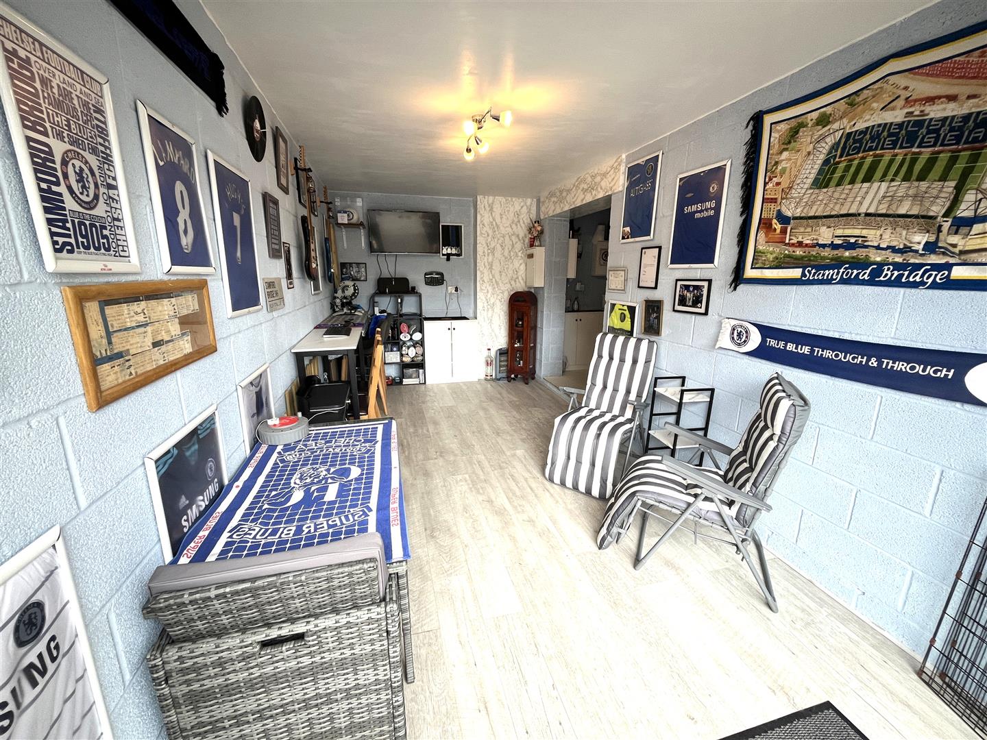 Cochran Avenue, Chippenham